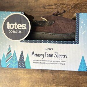 NIB Totes Memory Foal Slippers Sz XL-Brown